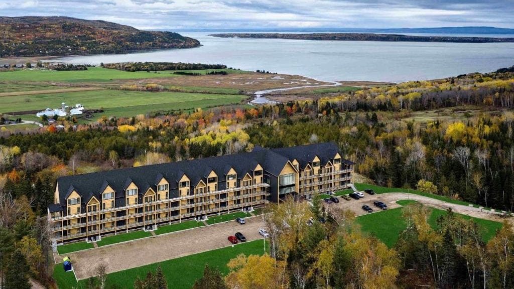Bâtiment La Pignoronde à Baie-Saint-Paul qui est équipé de notre système Sedna