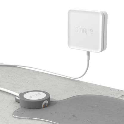 Détecteur de fuite d'eau avec sonde qui capte un dégât