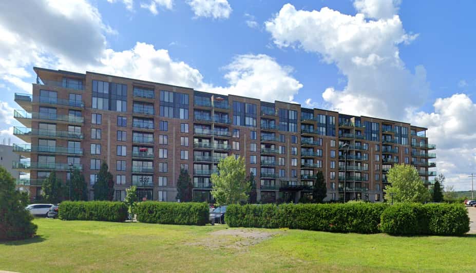 Bâtiment Le Sommet entre Ville et Montagne à Charlesbourg qui est équipé de notre système Sedna